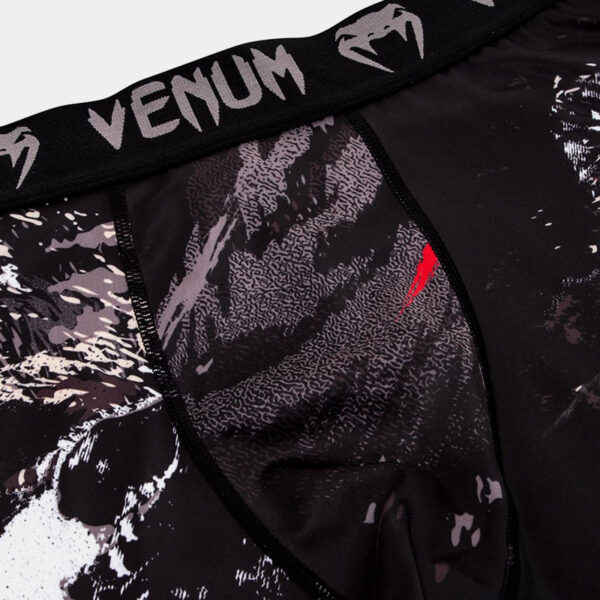 Calza Larga Deportiva Compresión - Venum Grizzli (Negro)