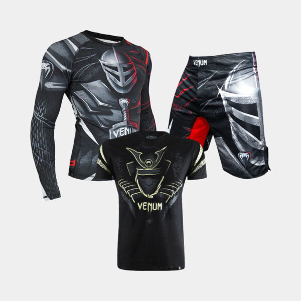 Combo Venum Gladiador: un rashguard, una remera y una bermuda de la marca Venum