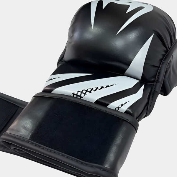 Guantes De MMA Grappling - Venum Challenger 3.0 (Negro/Blanco) - Imagen 3