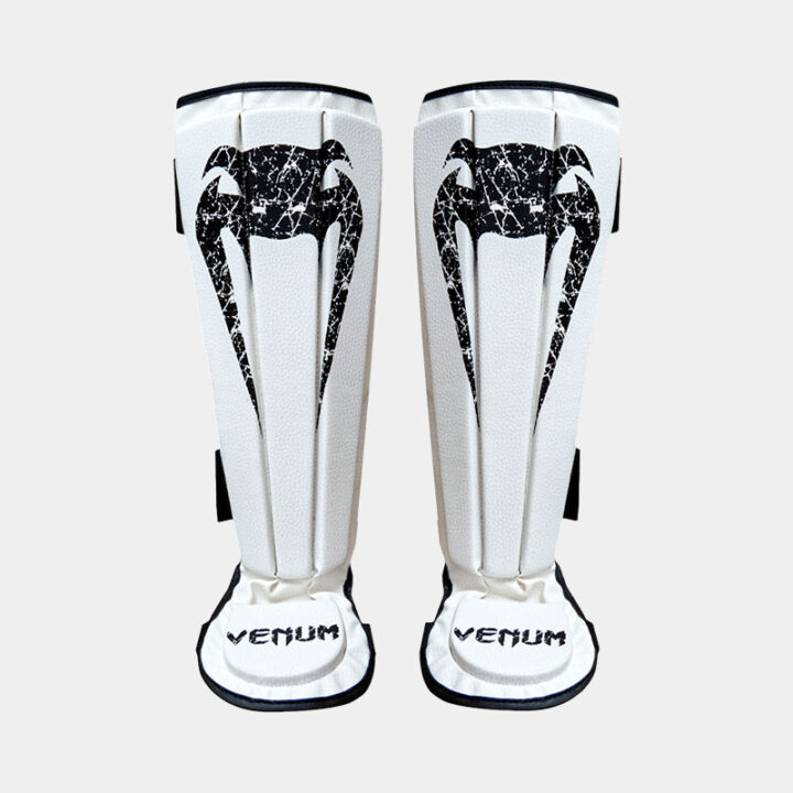Protector Tibial - Venum Anatómica Giant Ice (Blanco) | MMA Espartano