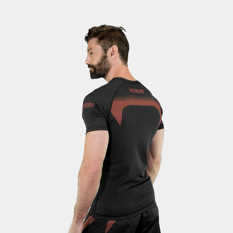 Rashguard MC Remera Térmica - Venum Apex No Gi (Negro/Marrón)