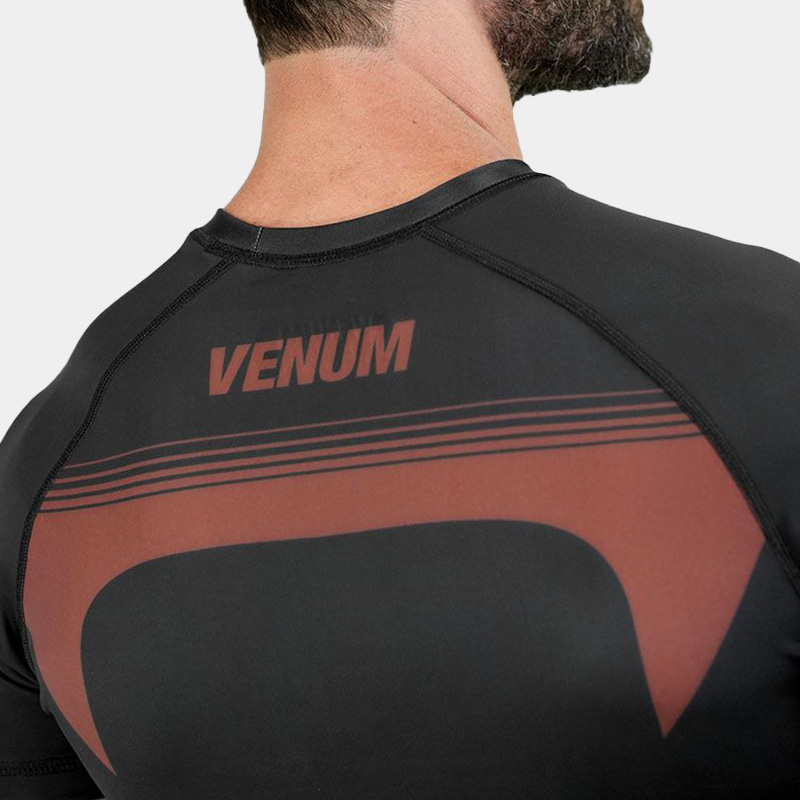 Rashguard MC Remera Térmica - Venum Apex No Gi (Negro/Marrón)