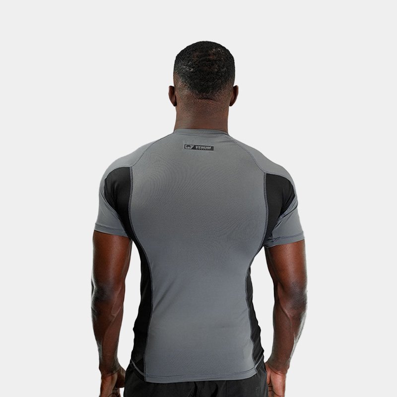 Rashguard M/C Remera Térmica - Venum Unmatched (Gris/Negro)