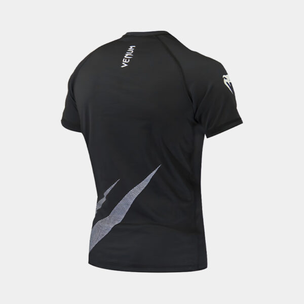 Rashguard M/C Remera Térmica - Venum Wild Force (Negro)