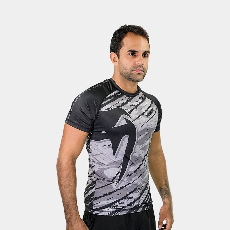Rashguard M/C - Venum Giant Classic Impact (Negro/Gris)