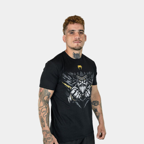 Remera M/C Deportiva Algodón - Venum Vikingo Nordik Chaos (Negro)