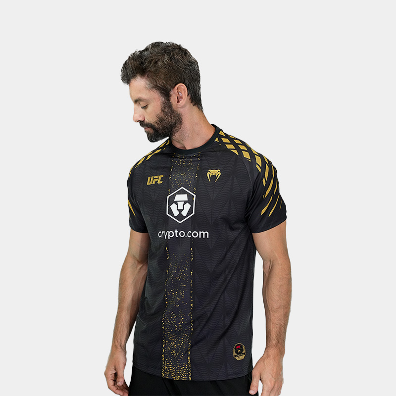 Remera M/C UFC Zenith - Venum Authentic Fight Night Champion (Negro/Dorado)