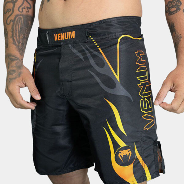 Short Fight - Venum Giant Fire (Negro)